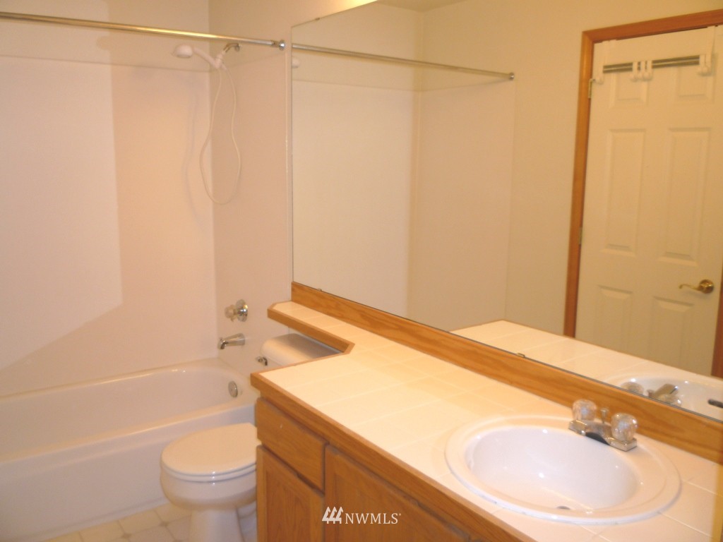 1206 58th Street Southwest, Unit H203 Everett, WA 98203 - Photo 15 of 25