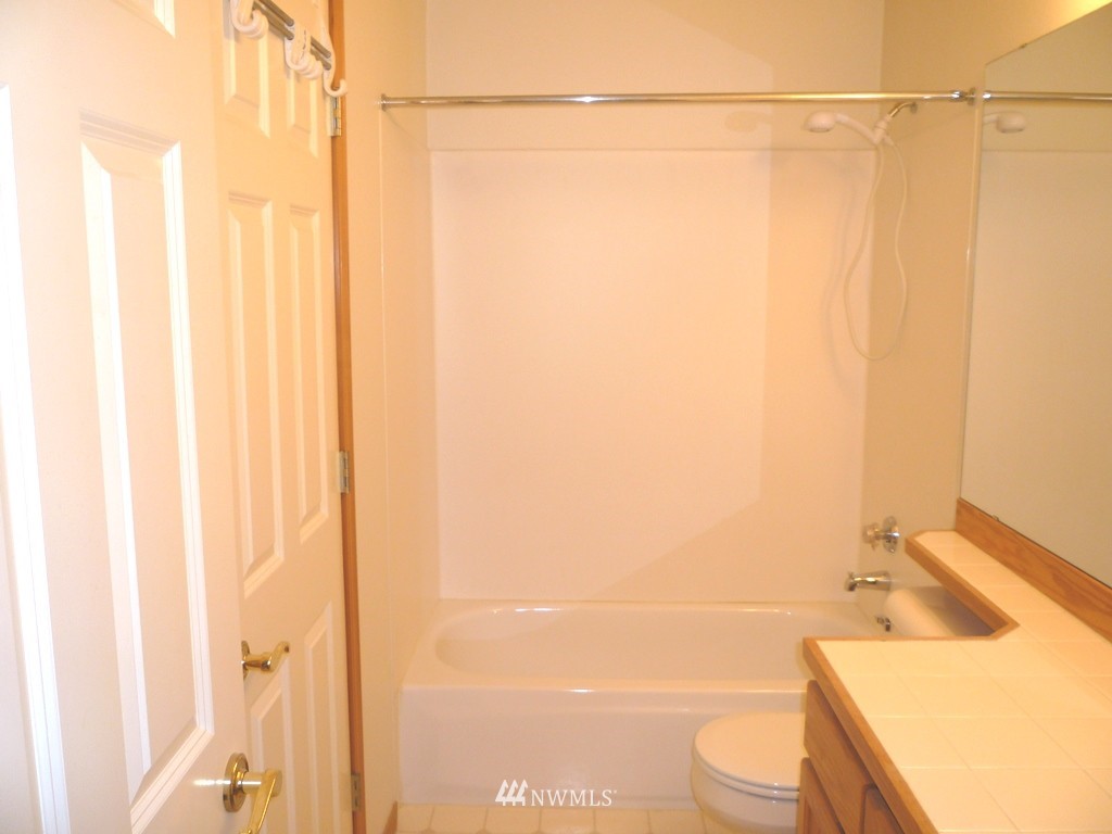 1206 58th Street Southwest, Unit H203 Everett, WA 98203 - Photo 16 of 25