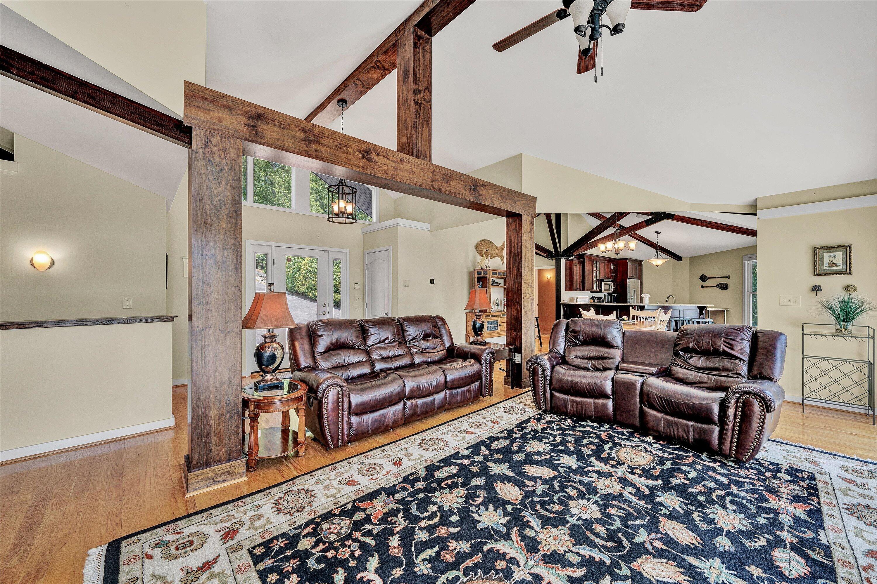 207 Winding Way Union Hall, VA 24176 - Photo 9 of 60 a living room with furniture