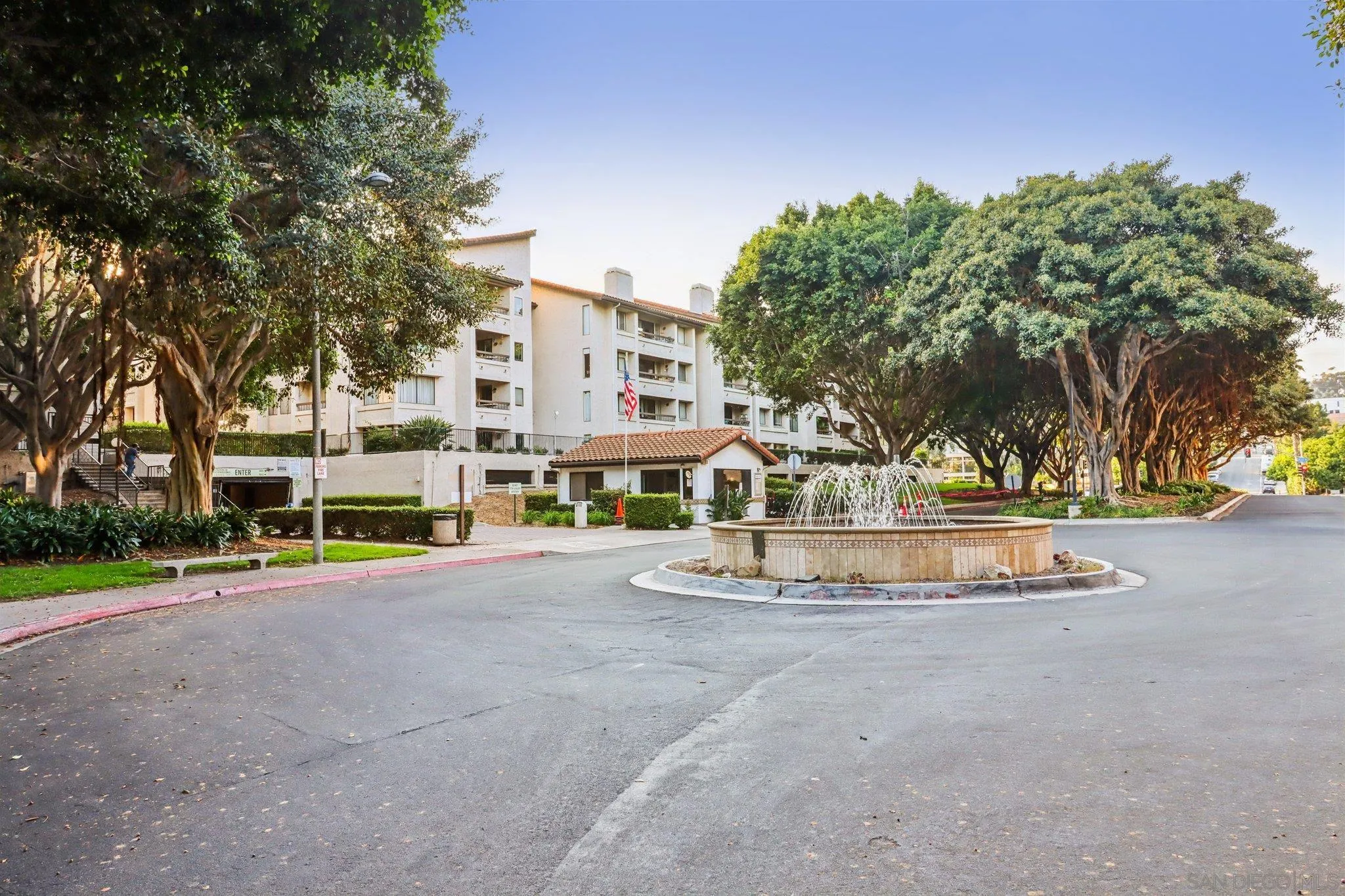 5645 Friars Road, Unit 386 San Diego, CA 92110 - Photo 29 of 45 a view of a street with houses