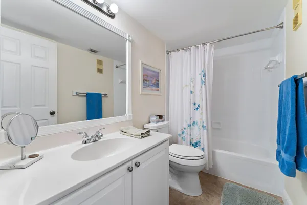 $7,000 | 1605 Highway 1, Unit B406, Jupiter, FL 33477