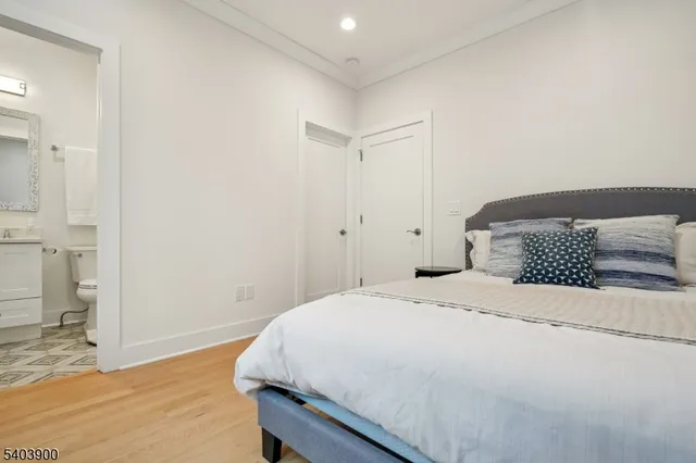 $1,850,000 | 18 Glendale Avenue, Livingston, NJ 07039