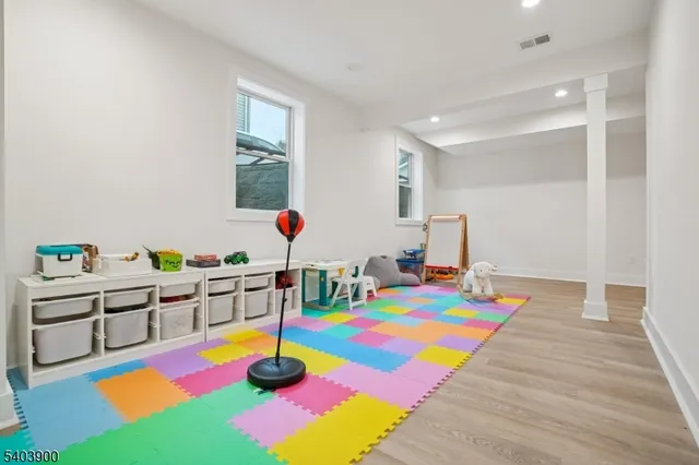 $1,850,000 | 18 Glendale Avenue, Livingston, NJ 07039