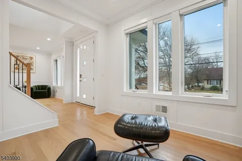 $1,850,000 | 18 Glendale Avenue, Livingston, NJ 07039