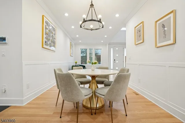 $1,850,000 | 18 Glendale Avenue, Livingston, NJ 07039