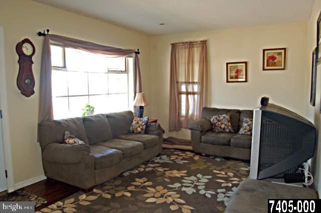 511 High Street Hanover, PA 17331 - Photo 3 of 19 Gallery Image 3