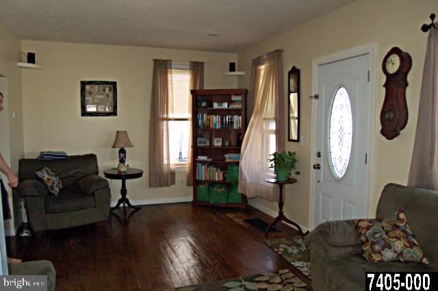 511 High Street Hanover, PA 17331 - Photo 4 of 19 Gallery Image 4