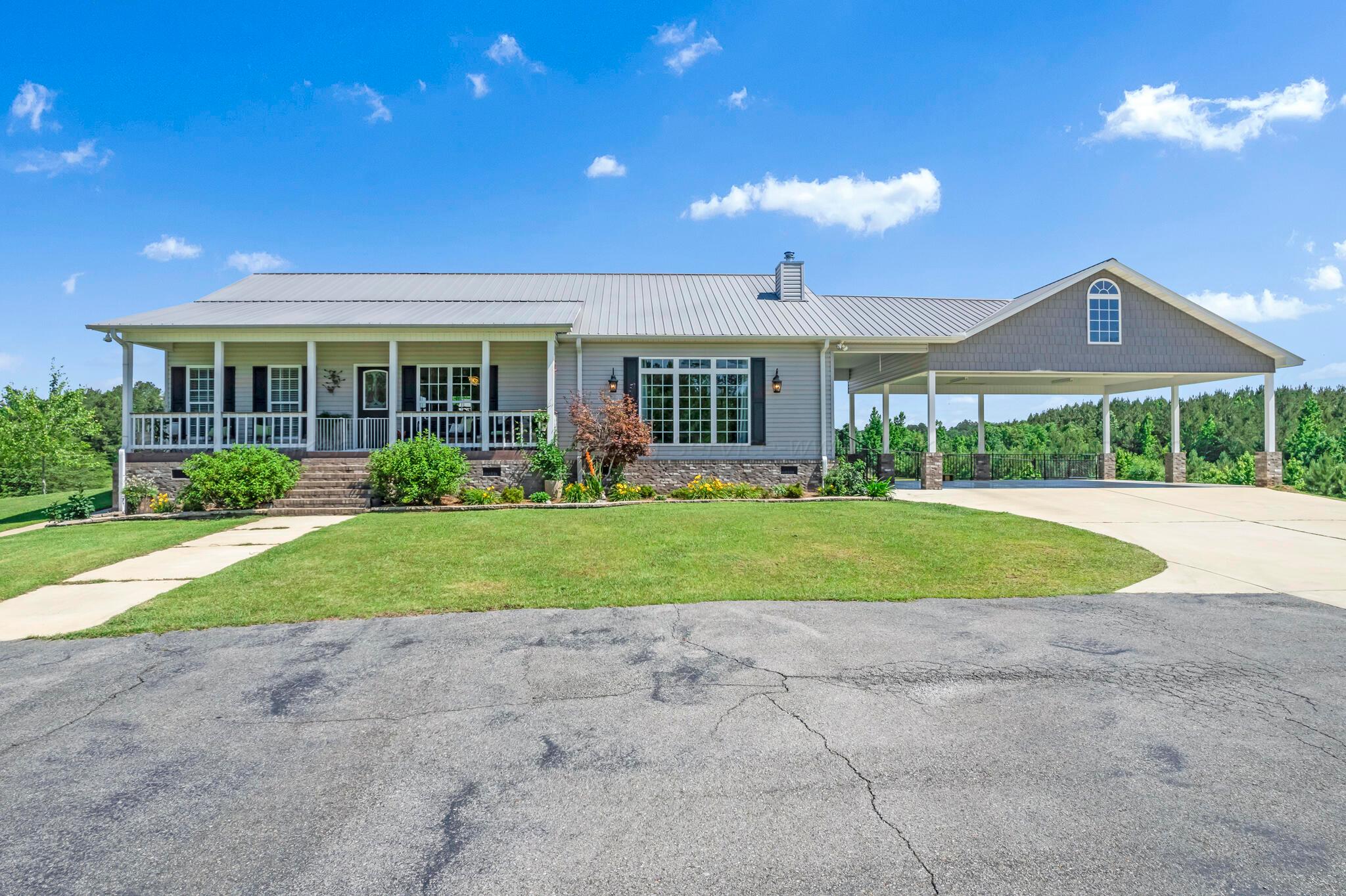 1939 Mountain Road Cordova, AL 35550 - Photo 1 of 48 Gallery Image 1