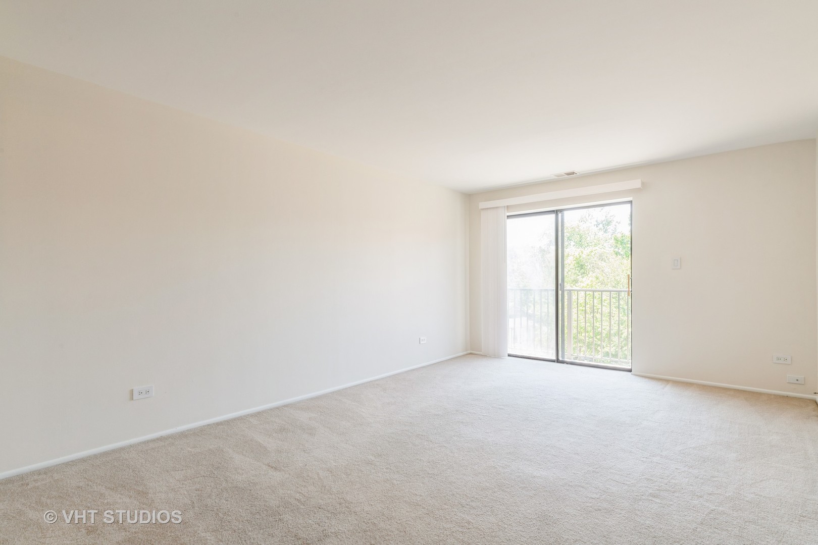 960 South River Road, Unit 308 Des Plaines, IL 60016 - Photo 6 of 10