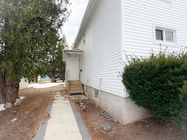 $169,000 | 547 Madison Street, Reedsville, WI 54230