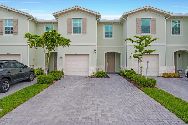 $3,000 | 4370 Pond Lily Lane, Lake Worth, FL 33467