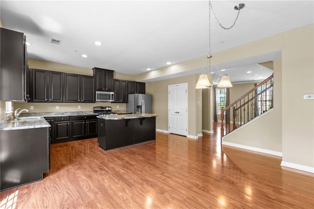118 Maple Ridge Drive Canonsburg, PA 15317 - Photo 7 of 26 Gallery Image 7