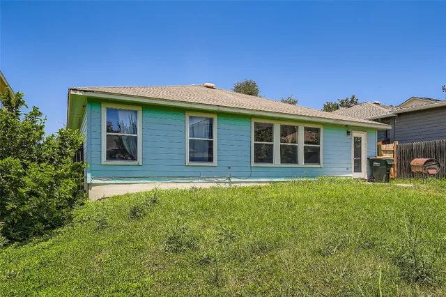 $340,800 | 4705 Valcour Bay Lane, Unit 38, Austin, TX 78754