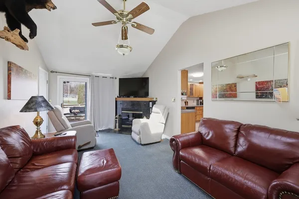 $419,900 | 19 Salem Street, West Springfield, MA 01089