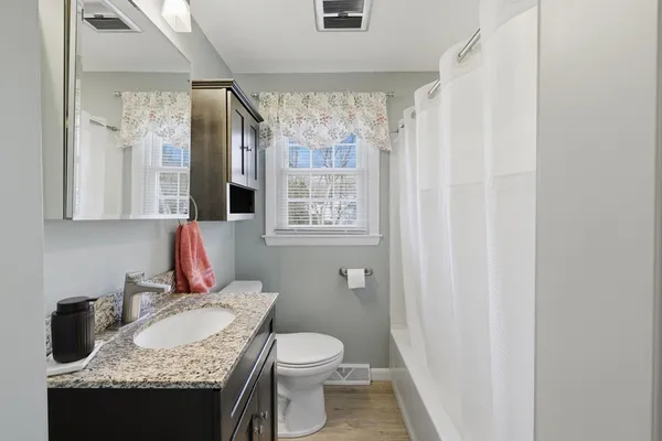 $419,900 | 19 Salem Street, West Springfield, MA 01089