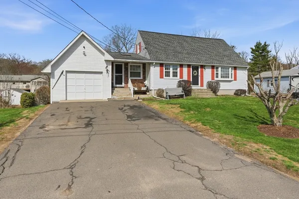 $419,900 | 19 Salem Street, West Springfield, MA 01089