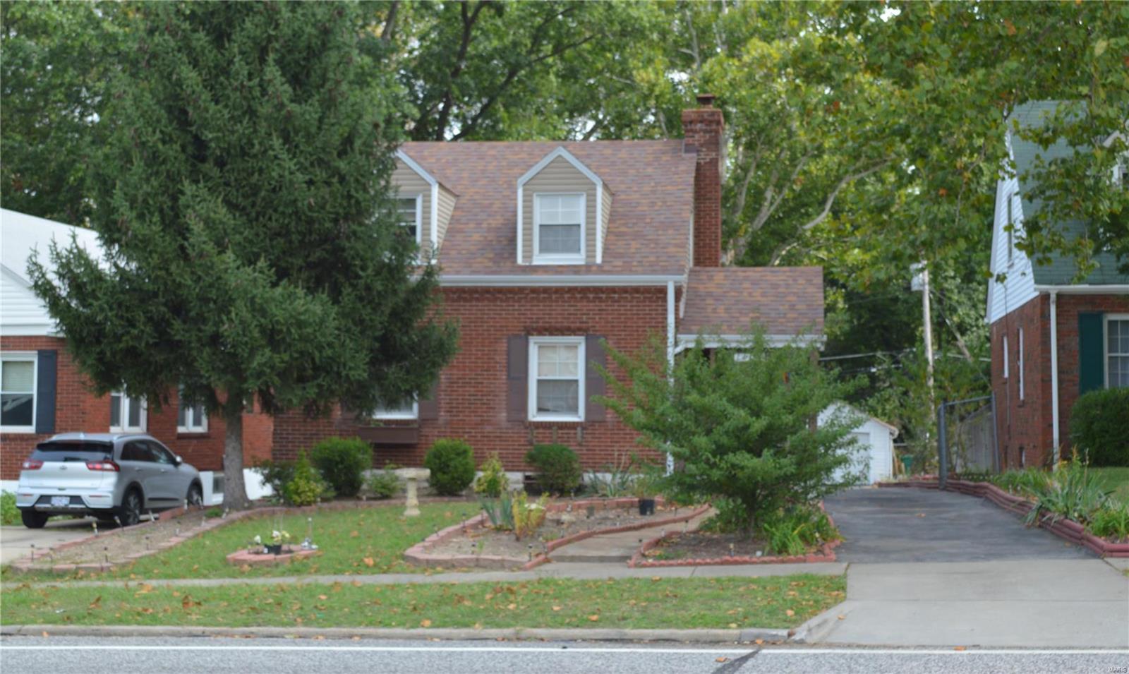 2404 Brown Road St. Louis, MO 63114 - Photo 3 of 34 Gallery Image 3