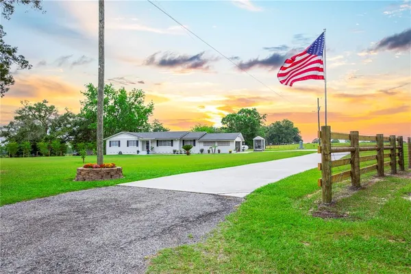 $443,500 | 6694 Highway 441, Lake City, FL 32025