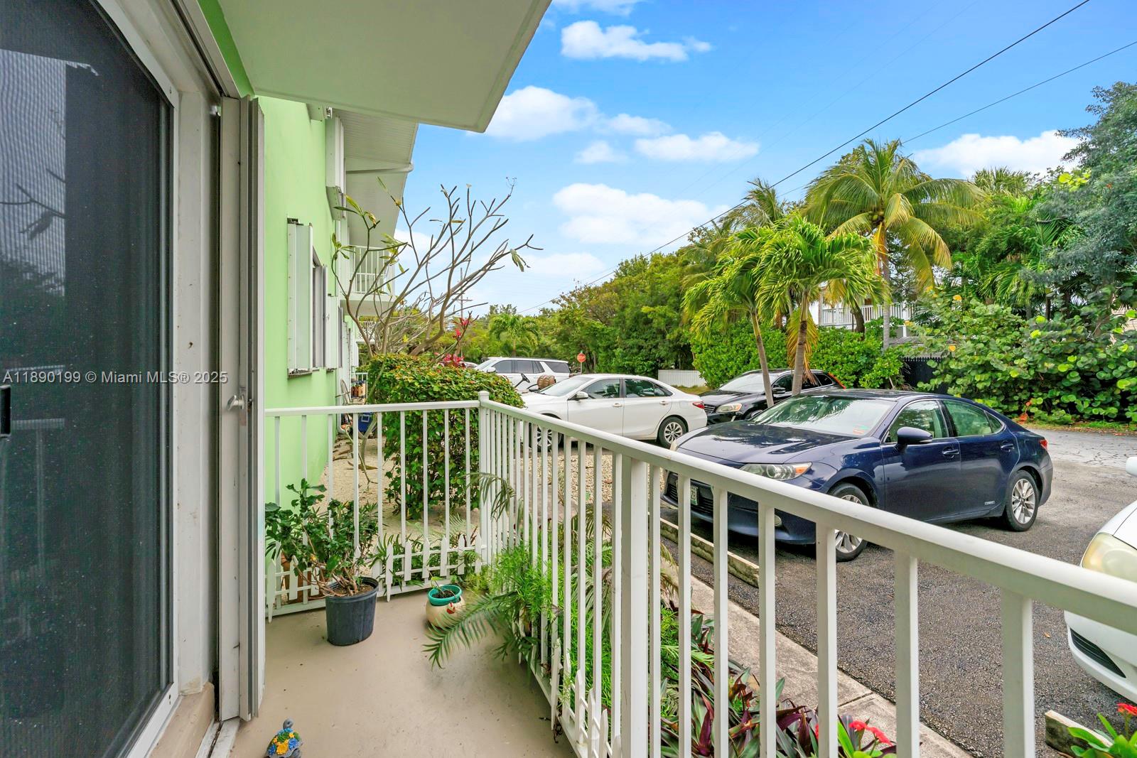 1129 Pebble Beach Lane, Unit 6 Marathon, FL 33050 - Photo 20 of 31 a view of balcony with furniture
