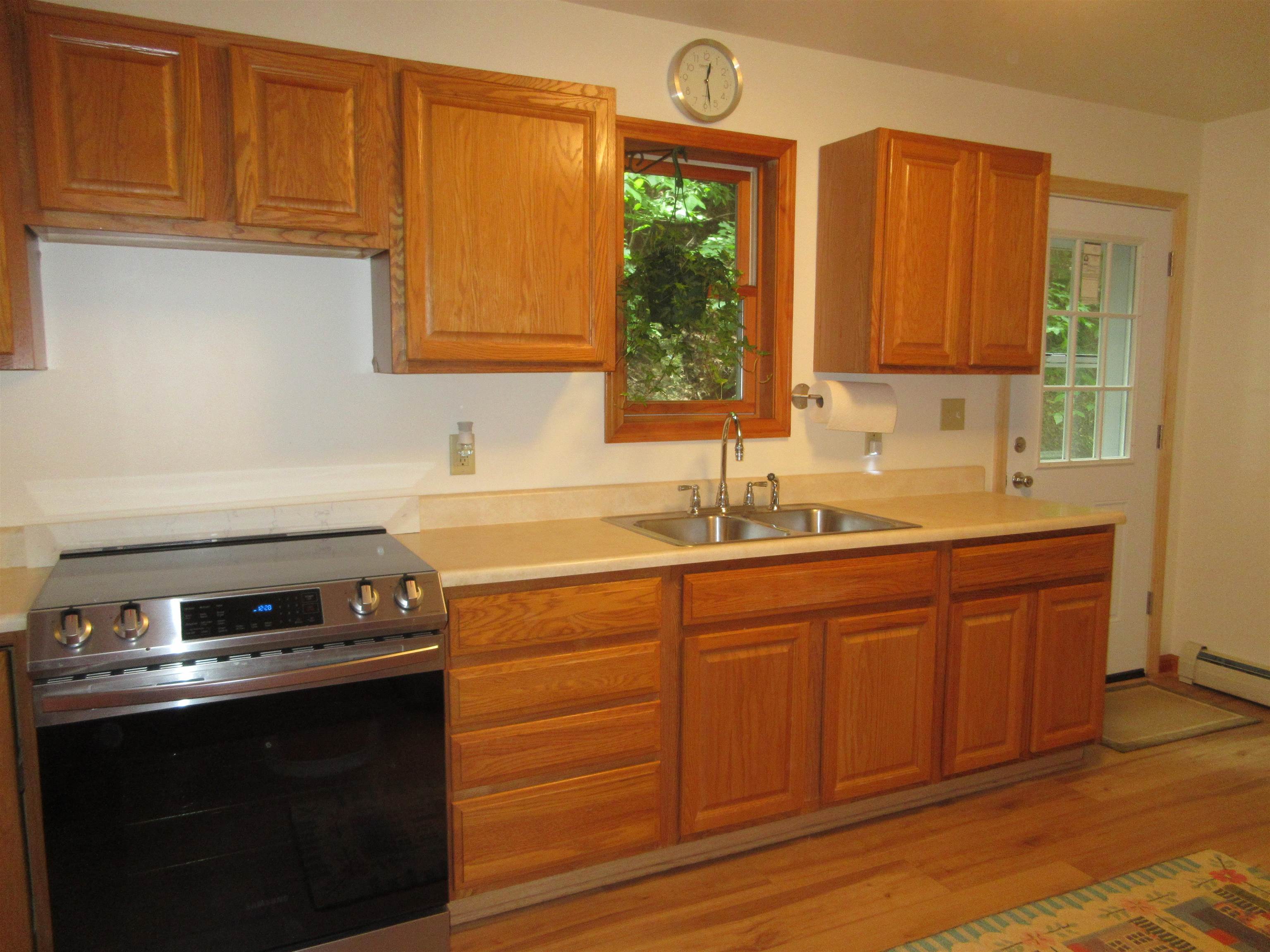 90 Wilsons Woods Road Brattleboro, VT 05301 - Photo 17 of 54