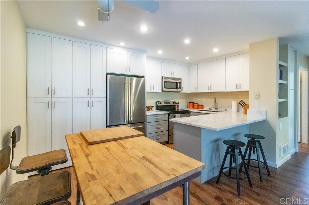 6390 Rancho Mission Road, Unit 215 San Diego, CA 92108 - Photo 1 of 16 Gallery Image 1