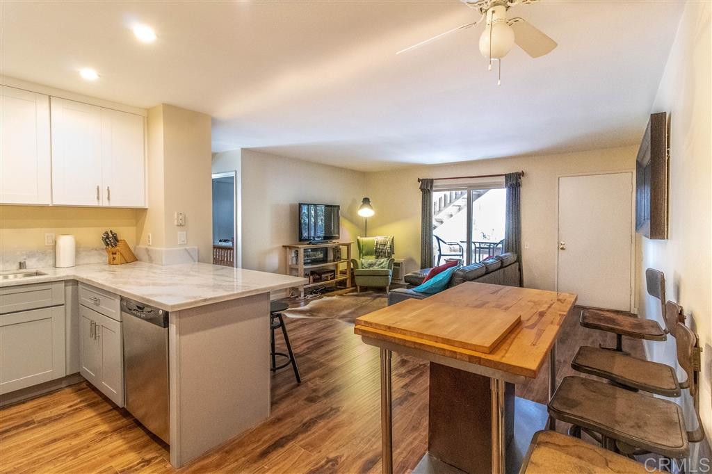 6390 Rancho Mission Road, Unit 215 San Diego, CA 92108 - Photo 4 of 16 Gallery Image 4