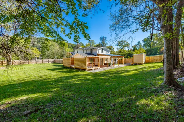 $2,850 | 103 South Germantown Road, Chattanooga, TN 37411