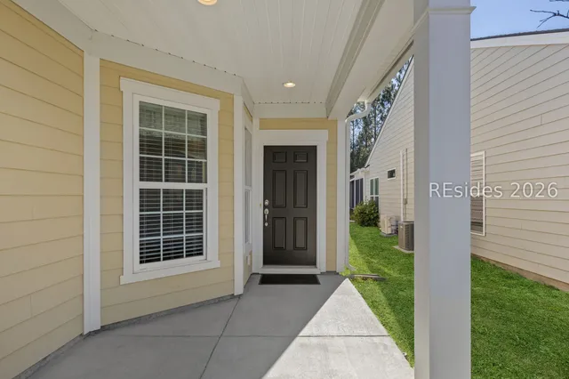 $365,000 | 274 Gleneagle Court, Okatie, SC 29909