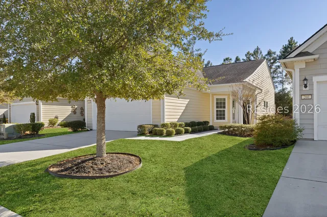 $365,000 | 274 Gleneagle Court, Okatie, SC 29909