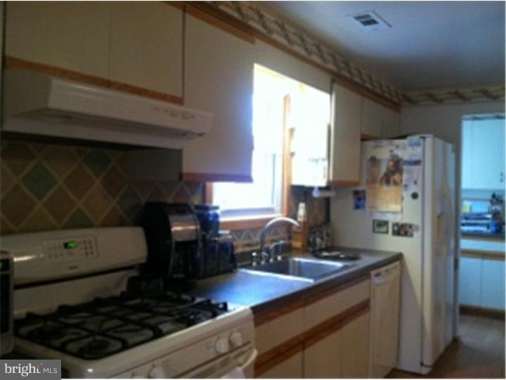 15 Signal Hill Road Pine Hill, NJ 08021 - Photo 7 of 12 Kitchen