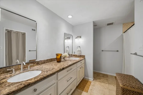 $499,000 | 1 Sandlily Court, The Woodlands, TX 77380