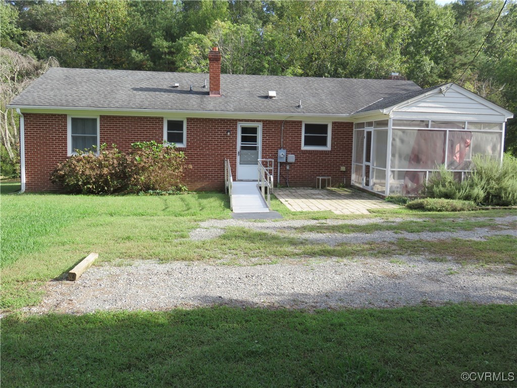 9447 Cool Spring Road Mechanicsville, VA 23116 - Photo 10 of 41 Gallery Image 10