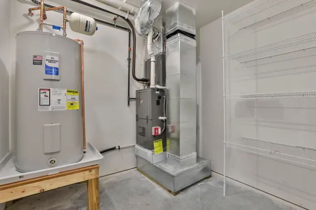 $329,000 | 3 Abby Lane, Unit 1, Milford, NH 03055