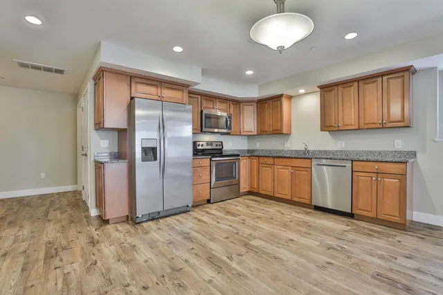 $329,000 | 3 Abby Lane, Unit 1, Milford, NH 03055