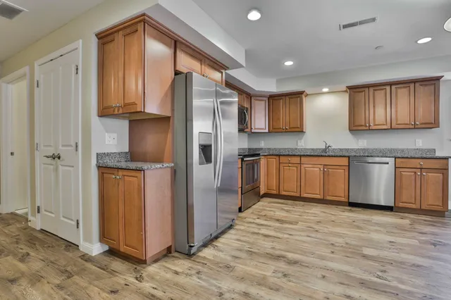 $329,000 | 3 Abby Lane, Unit 1, Milford, NH 03055