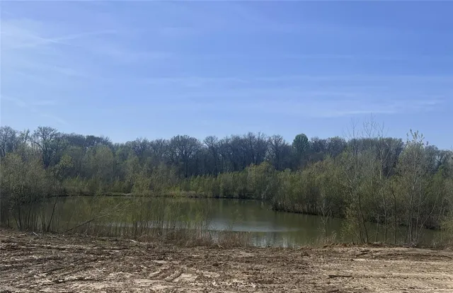 $1,200,000 | 800 South Prairie Street, Bethalto, IL 62010