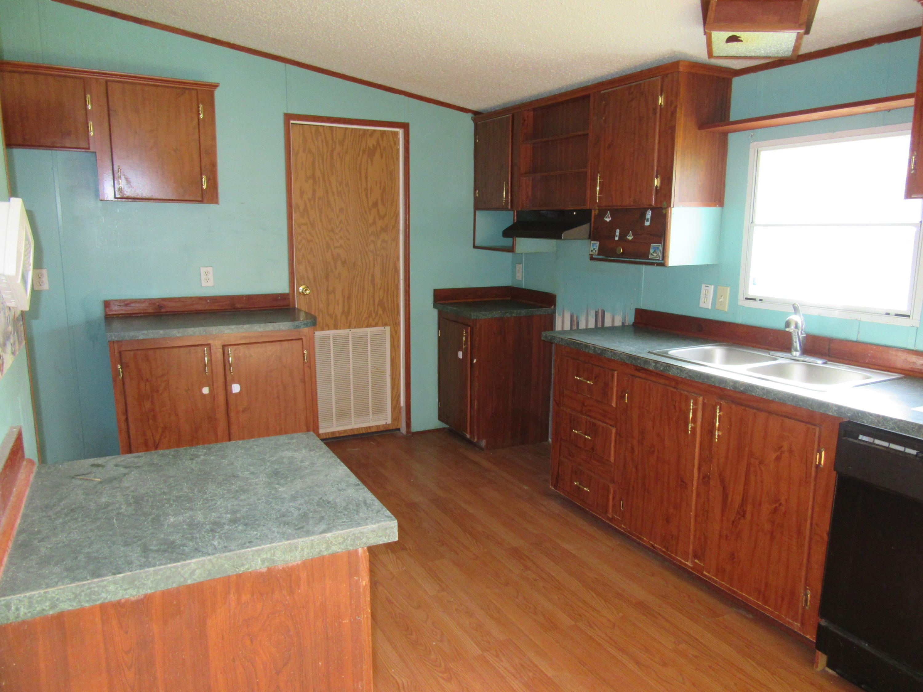 178 Wagon Trail Road Ridgeville, SC 29472 - Photo 7 of 12 Kitchen
