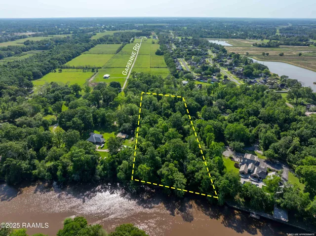 $555,000 | 500 Blk Garenne Road, Unit A, Lafayette, LA 70508