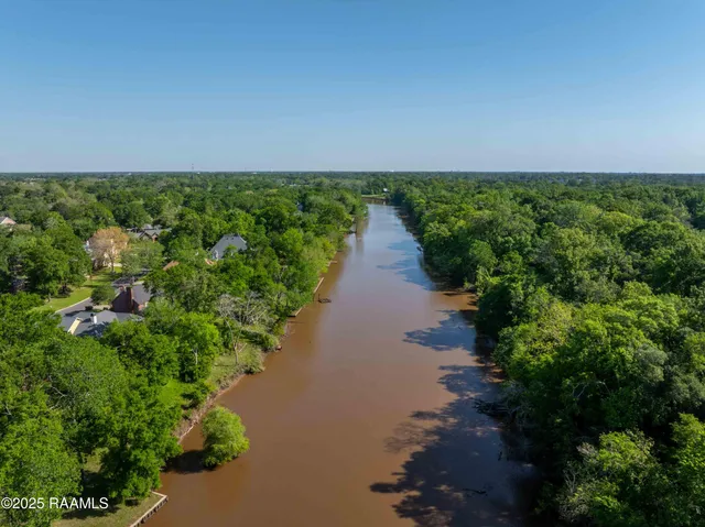 $555,000 | 500 Blk Garenne Road, Unit A, Lafayette, LA 70508