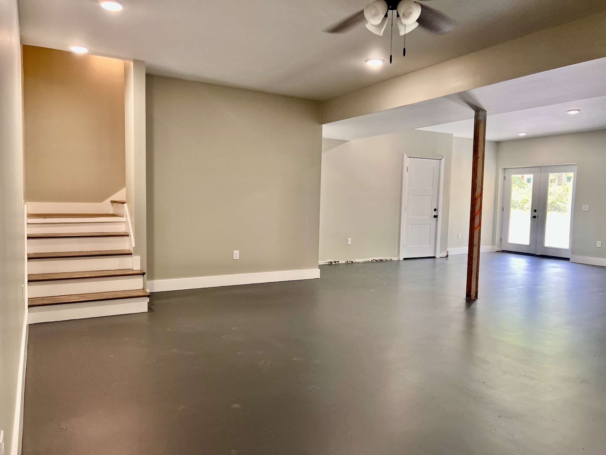 417 Defeated Creek Highway Carthage, TN 37030 - Photo 20 of 30 an empty room with wooden floor and windows