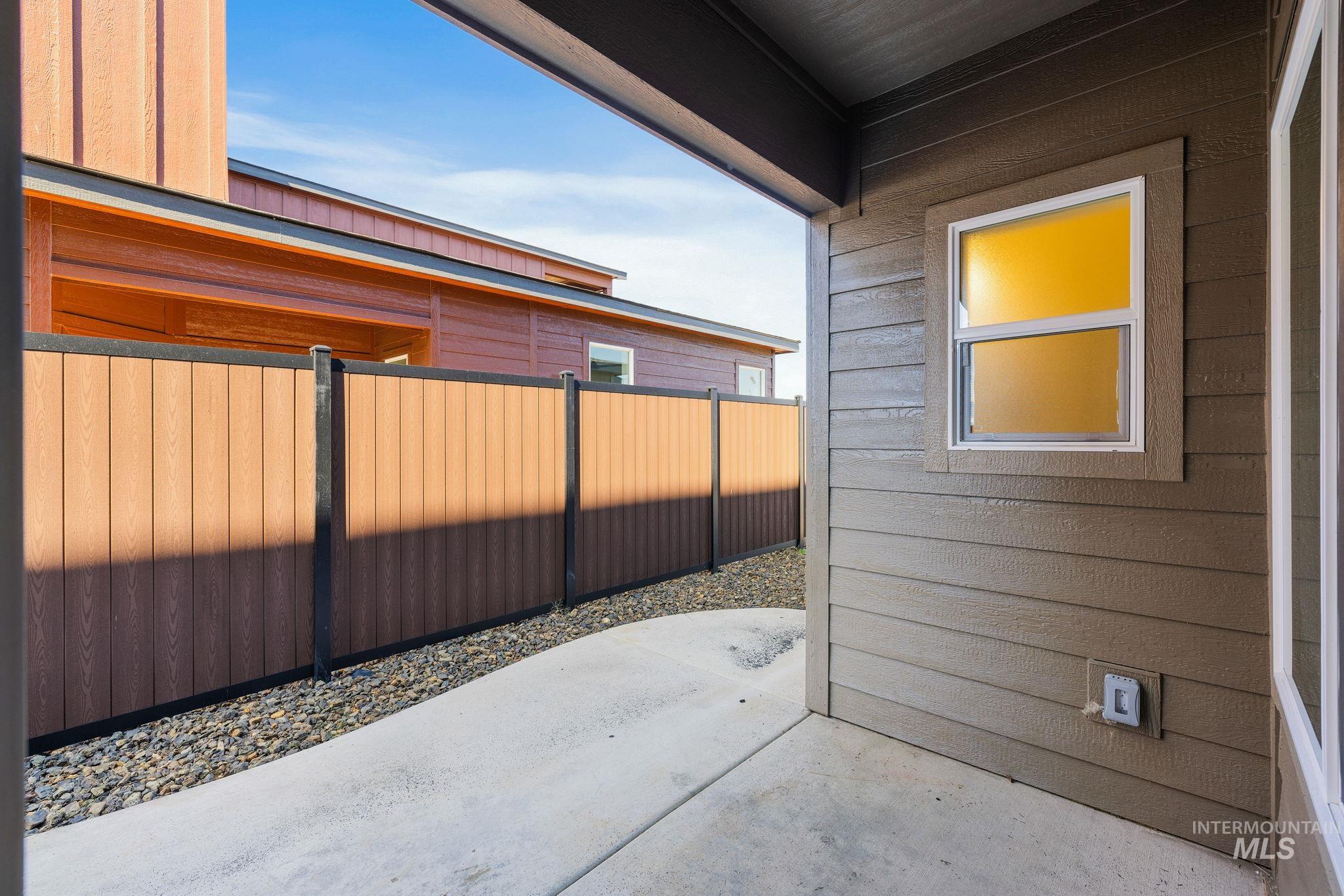18 Ogden Street Cascade, ID 83611 - Photo 17 of 39 View of patio