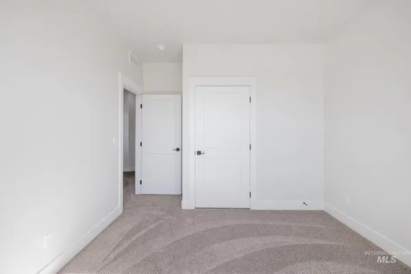 $514,900 | 18 Ogden Street, Cascade, ID 83611