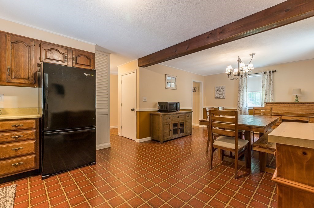 394 Rochdale Street Auburn, MA 01501 - Photo 12 of 23 Gallery Image 12