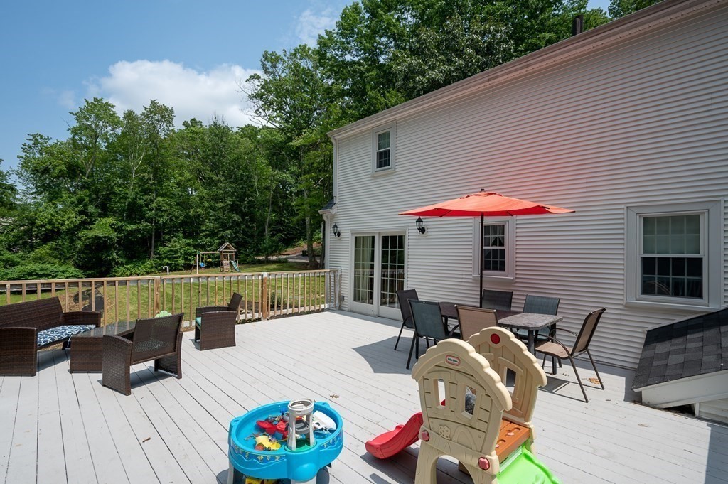 394 Rochdale Street Auburn, MA 01501 - Photo 22 of 23 Gallery Image 22