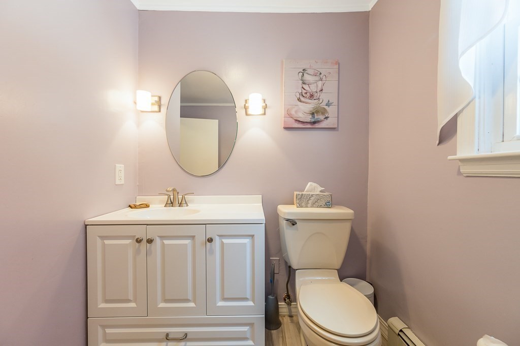394 Rochdale Street Auburn, MA 01501 - Photo 7 of 23 Gallery Image 7