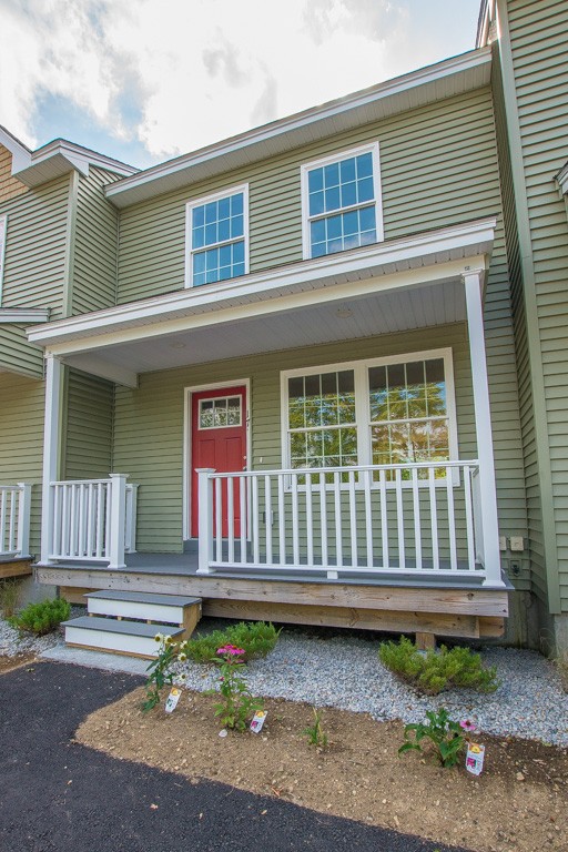 17 Arcade Street, Unit B Northbridge, MA 01588 - Photo 2 of 29 front view of a house