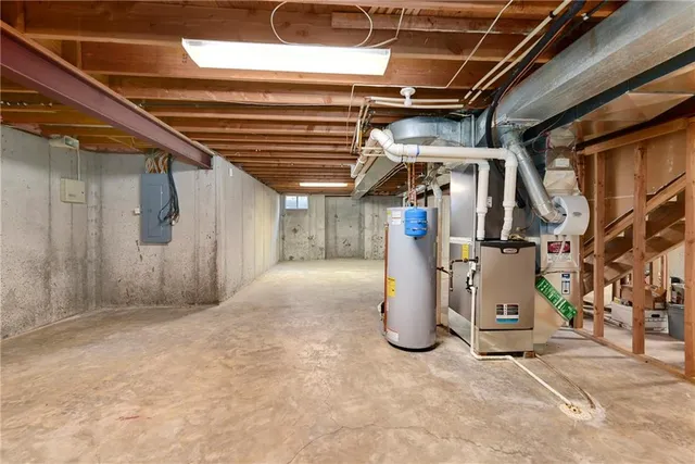 $650,000 | 5102 West 161st Terrace, Overland Park, KS 66085