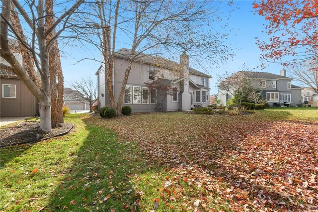 $650,000 | 5102 West 161st Terrace, Overland Park, KS 66085