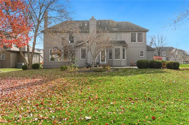 $650,000 | 5102 West 161st Terrace, Overland Park, KS 66085