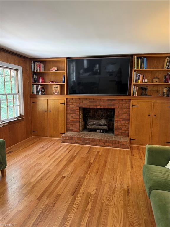 125 James Street Elkin, NC 28621 - Photo 6 of 21 Den
